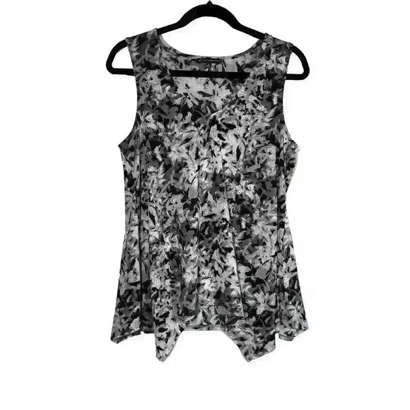Adrianna Papell Tops - Adrianna Papell MED Sleeveless Black Gray White Draped Tank Top Blouse